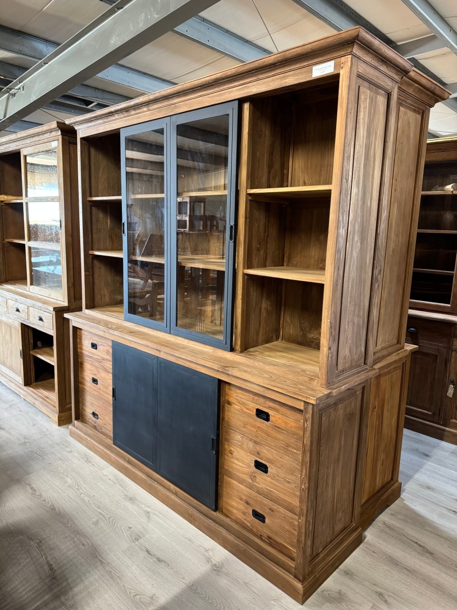 Teak-Buffetschrank mit Stahltüren 200cm