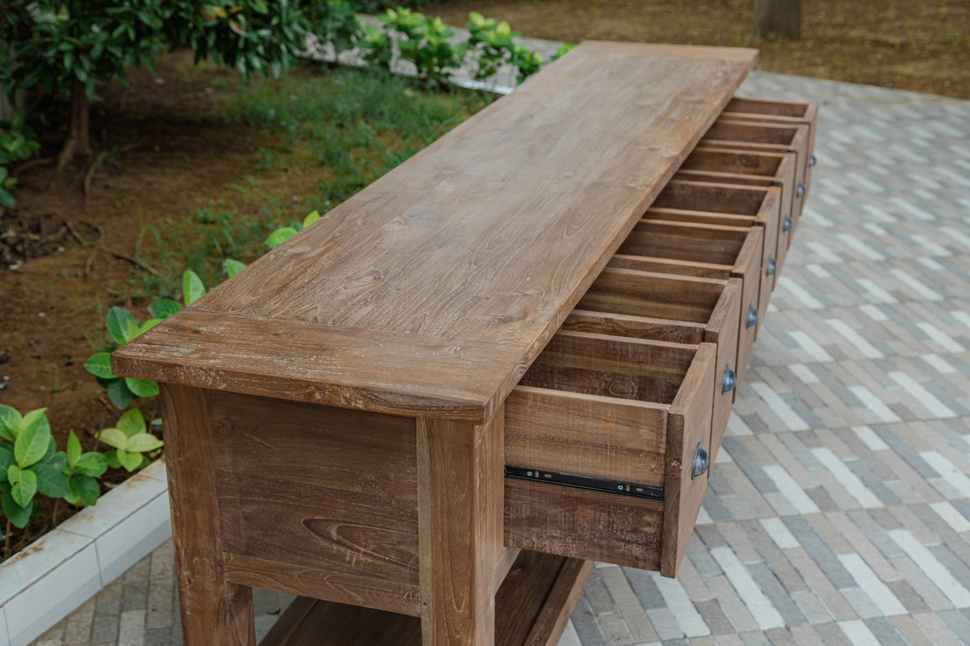 Rustikales Teak Sideboard mit Schubladen – Recyceltes Massivholz 200 / 250 cm