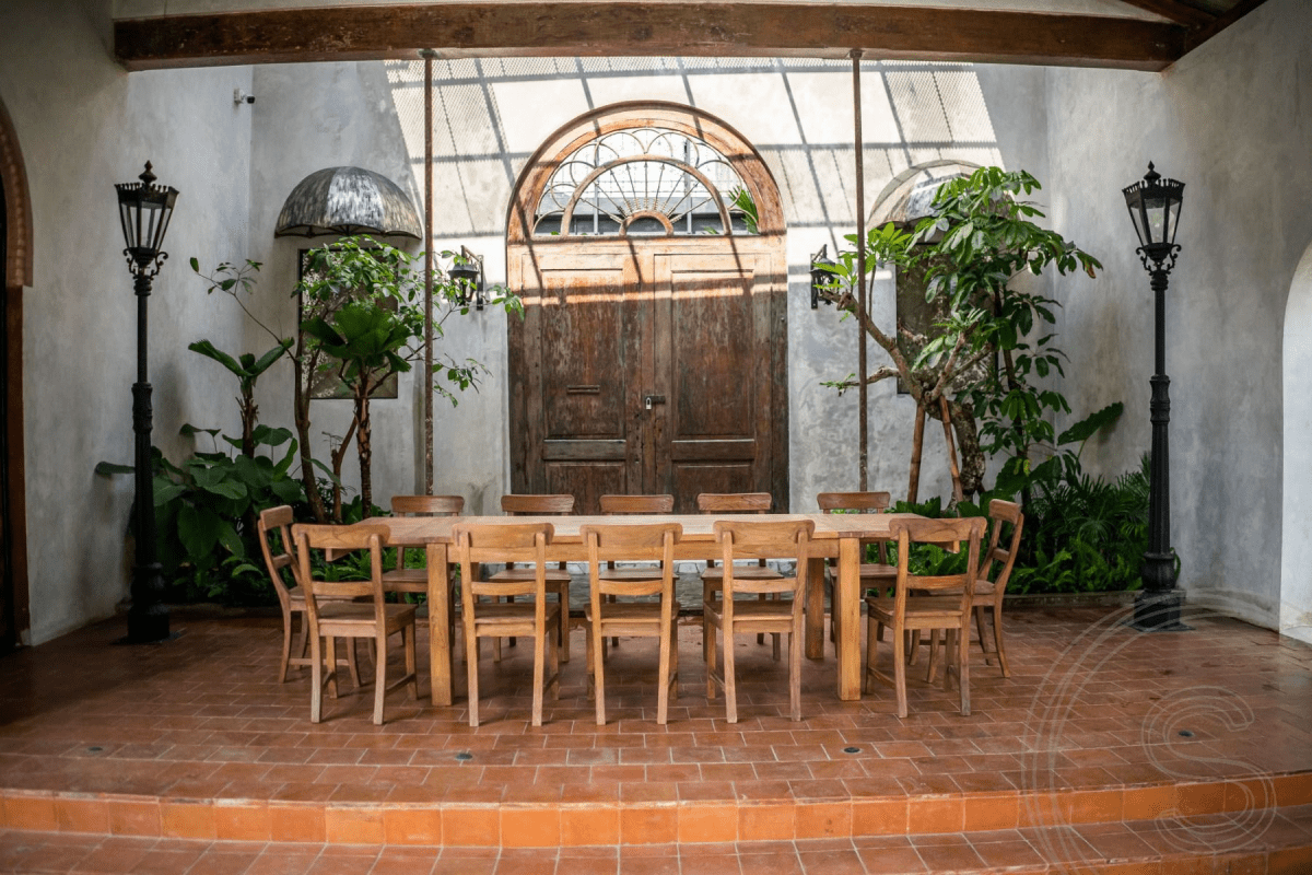 Ausziehtisch Teakholz Set 200 + 12 Stühle