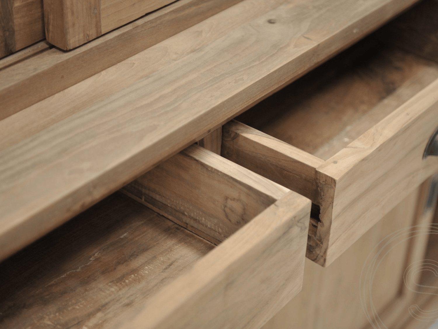 Teak vitrinekast 120cm - Souren Meubels