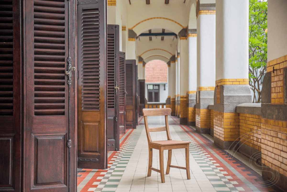 Teak Tisch Ausziehbar 160-210-260x90 + 10 Stühle