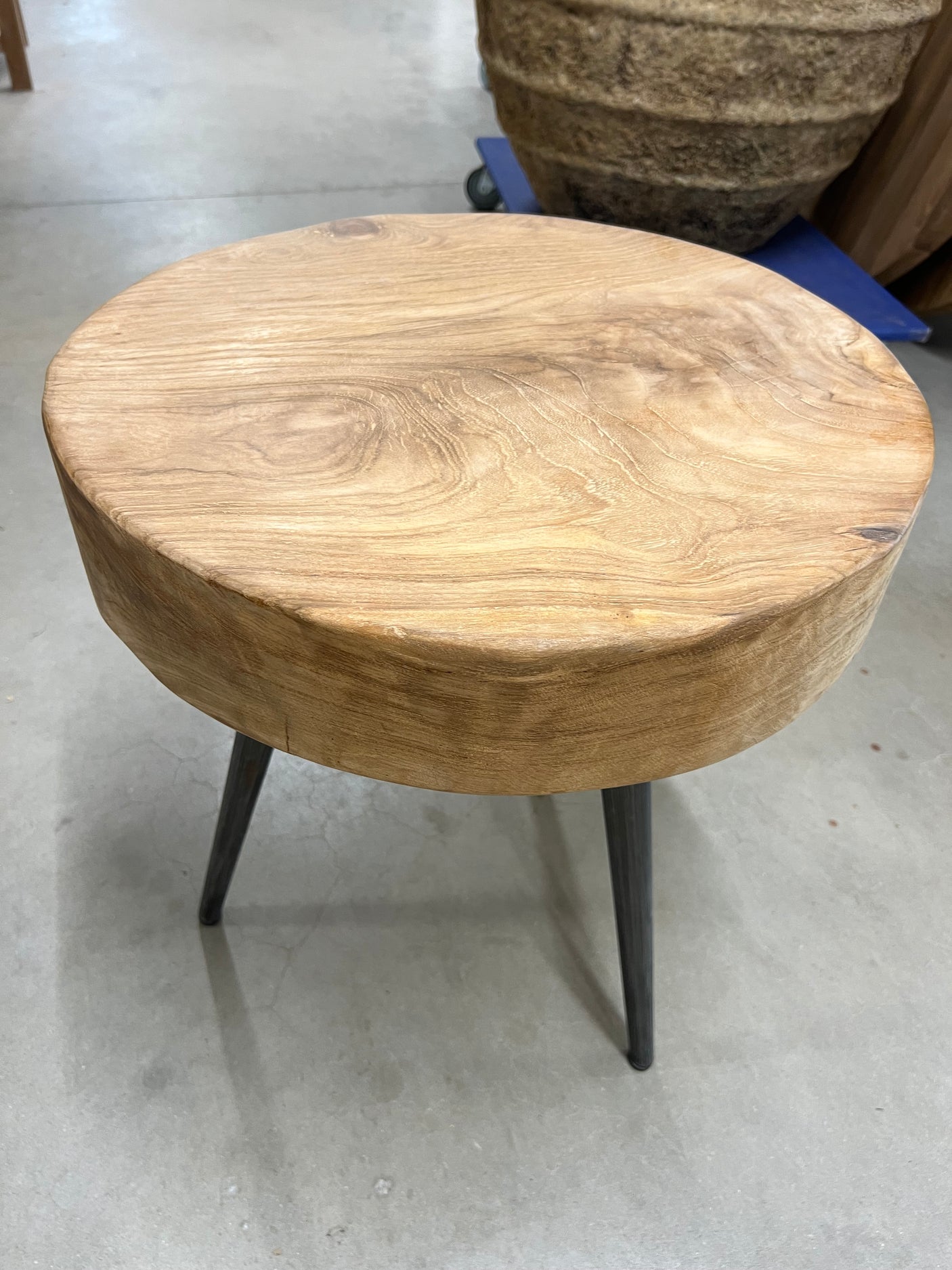 Teak-Couchtisch Stahlbein 50cm Durchmesser - 50x50x55cm
