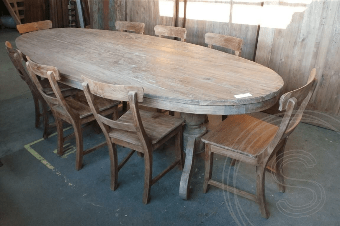 Teak Tisch oval 300x120cm + 8 Stühle