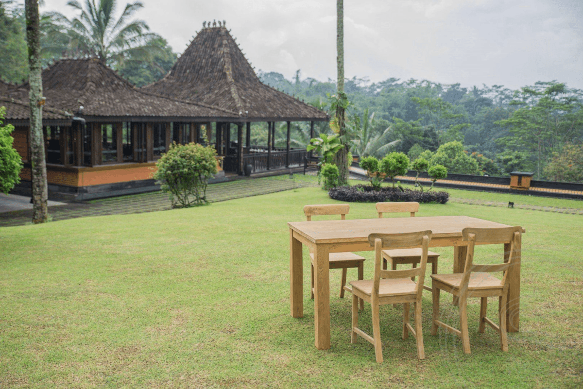 Teak Tisch 160x90 + 4 Stühle