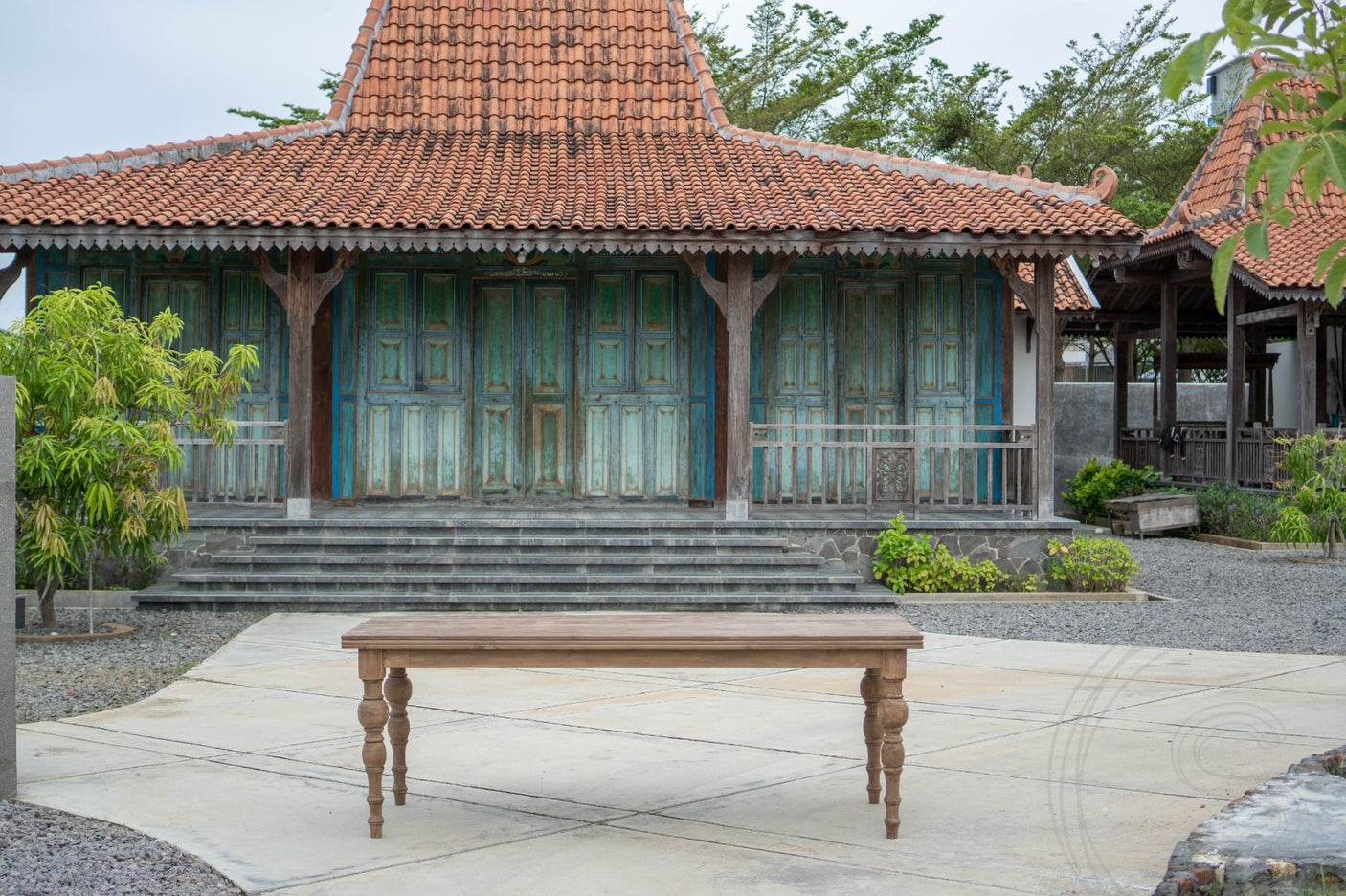 Teak Tisch Anteak 220x90cm gedrechselte Beine