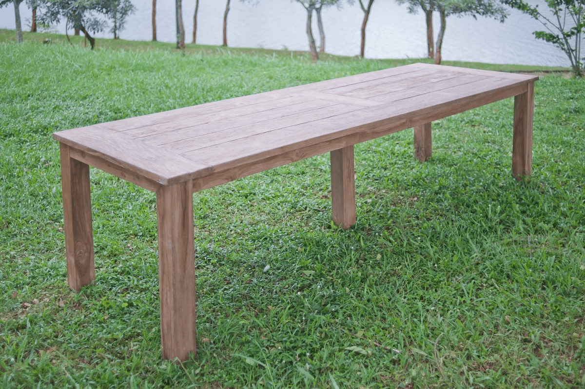 Teak Gartentisch 300x100cm + 10 Bahnhofstühle