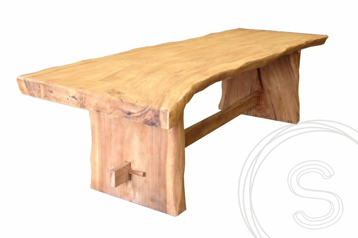 Baumstamm Tisch +/- 250cm