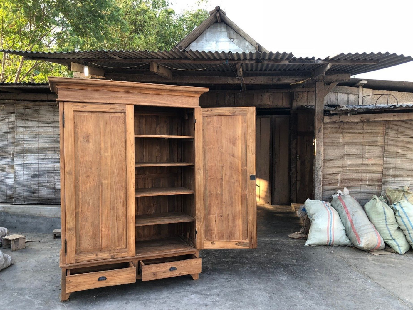Teak Schrank 140cm
