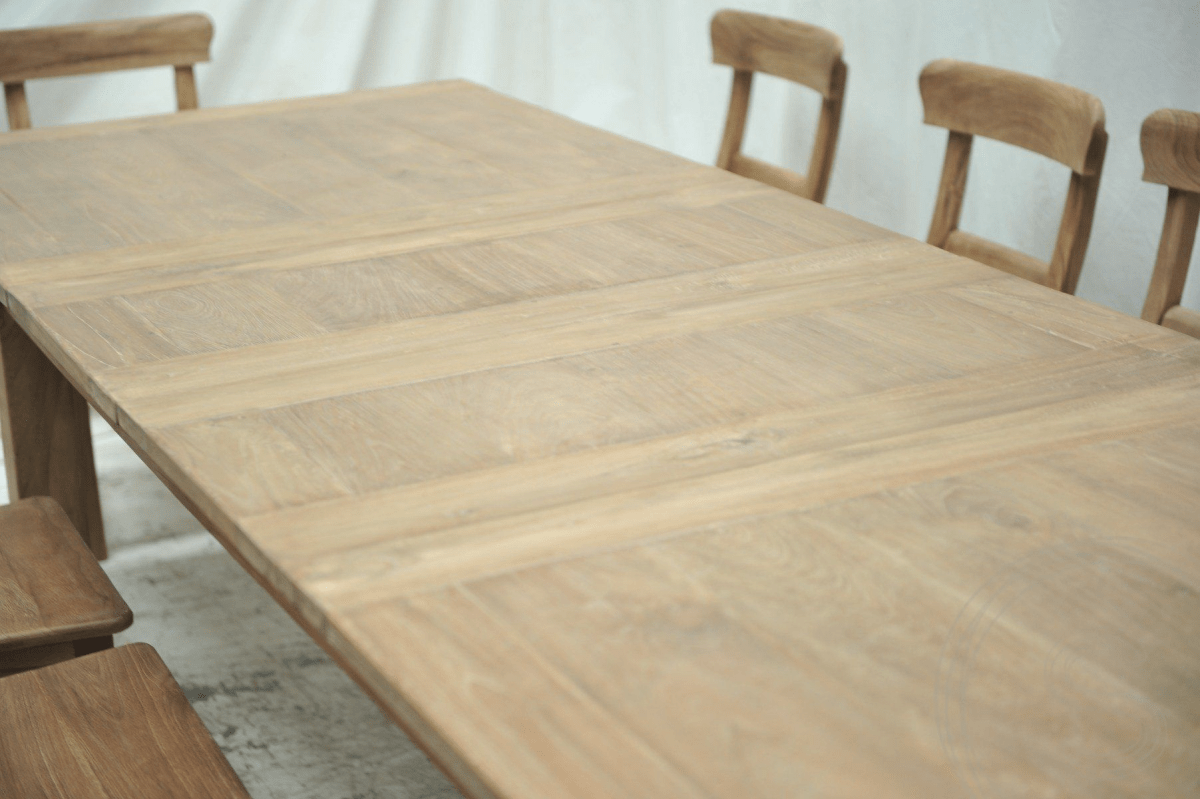 Teak Tisch Ausziehbar 200-250-300x100 + 12 Stühle
