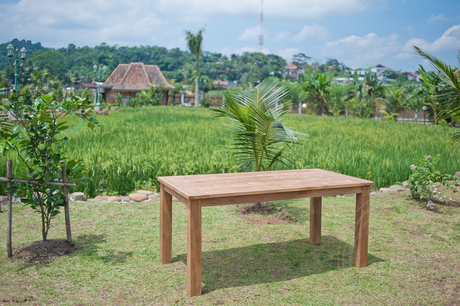 Teak Gartentisch 180x90cm + 4 Stapelstühle