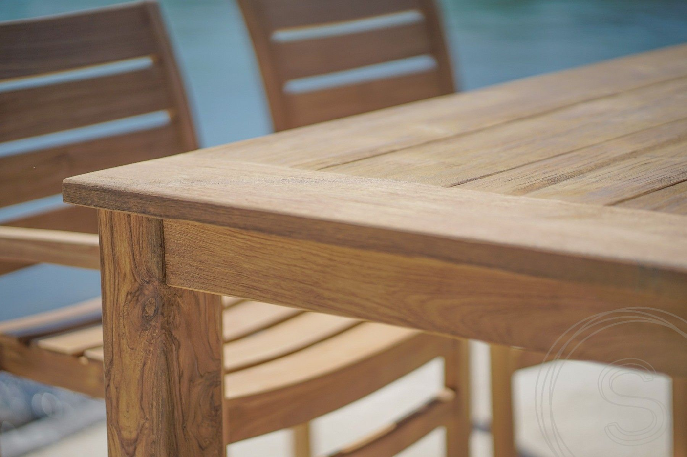 Teak Gartentisch 200 x 100 + 6 Gartenstühle Stacking