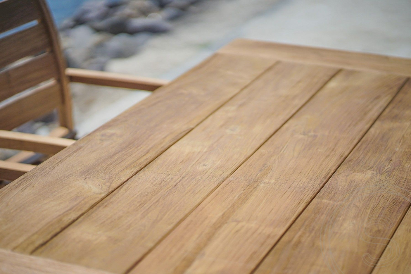 Teak Gartentisch 200 x 100 + 6 Gartenstühle Stacking