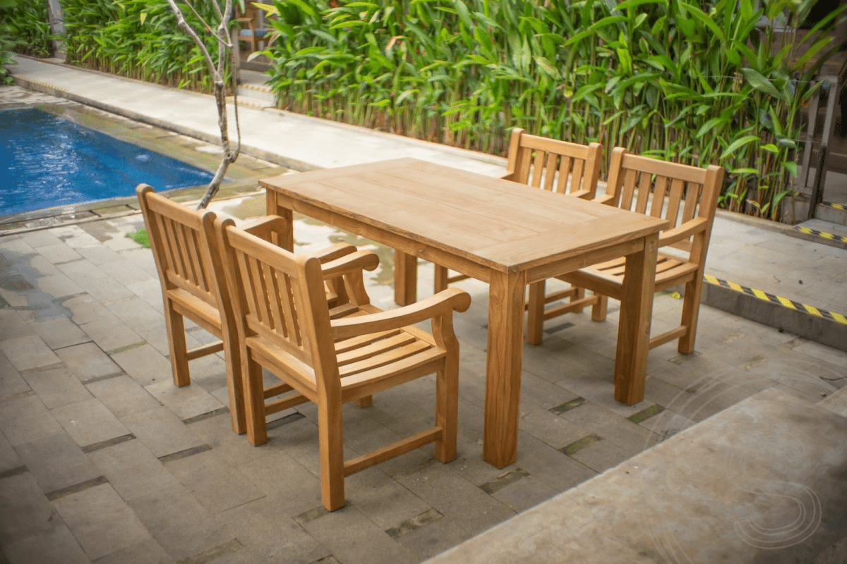 Teak Gartentisch 160 x 90 + 4 Gartenstühle Elephant