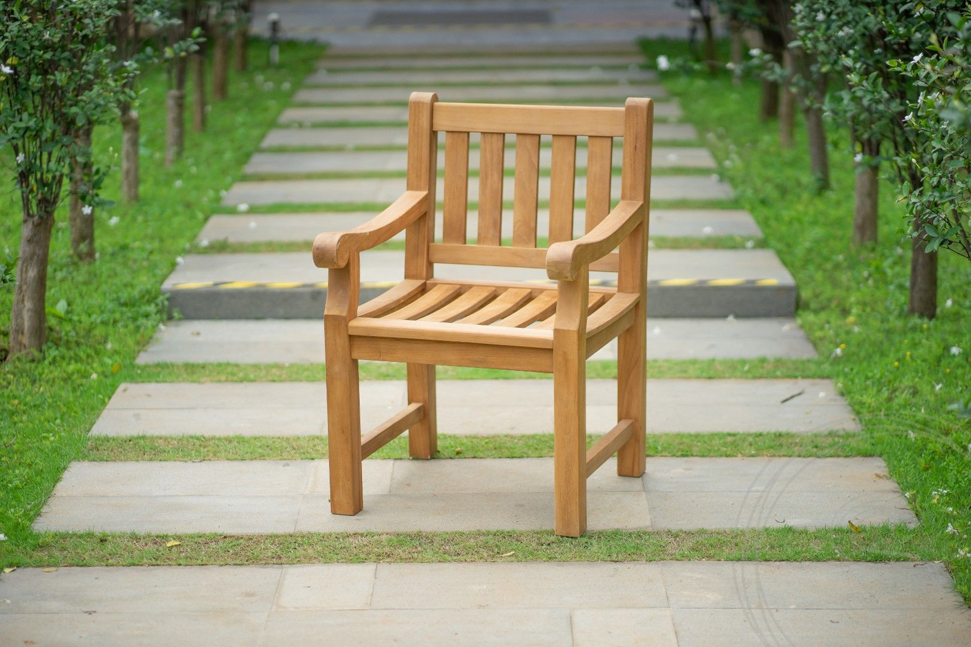 Teak Gartentisch 300 x 100 + 10 Gartenstühle Elephant