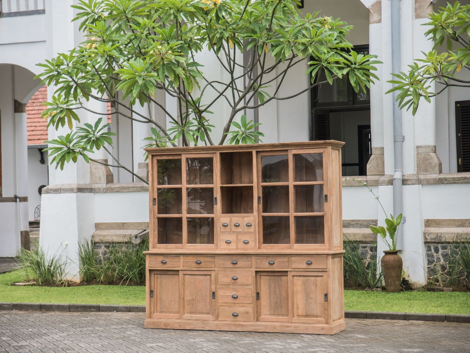 Teak vitrinekast 250cm XXL - Souren Meubels