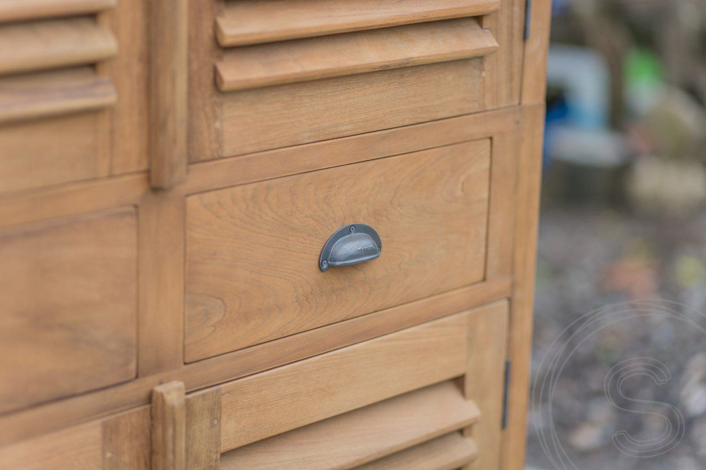 Teak Schrank Lombok