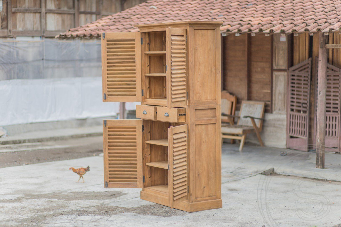 Teak Schrank Lombok