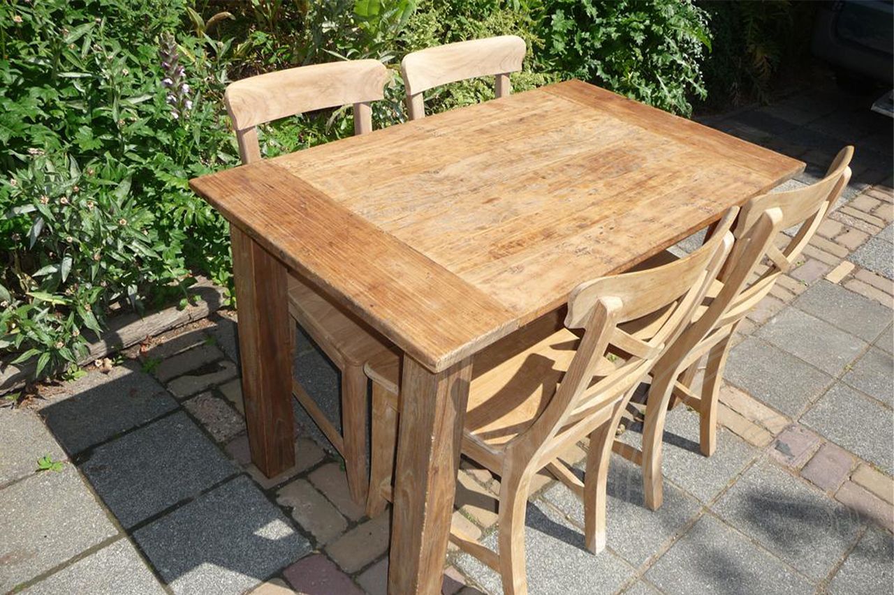 Teak Tisch 120 x 80 Rustikal