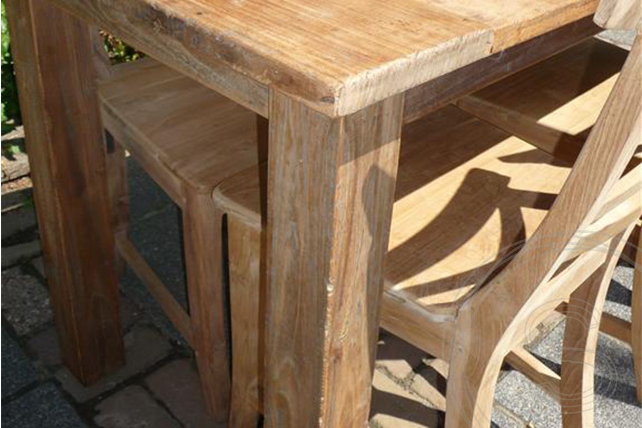 Teak Tisch 120 x 80 Rustikal