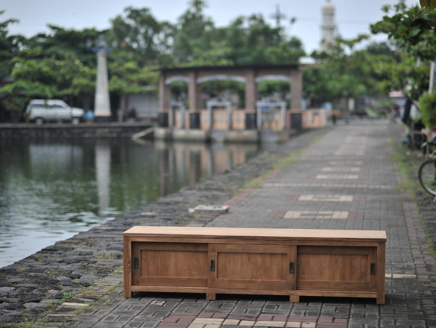 Teak tv - meubel schuifdeuren 180 x 50 x 50 - Souren Meubels