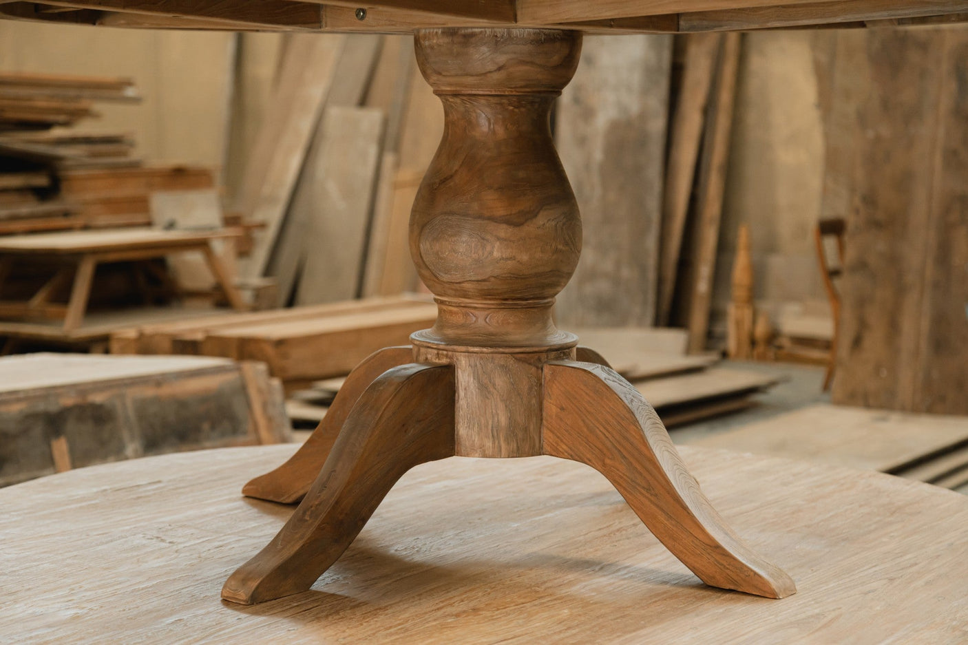 Runder Teak Esstisch Anteak – Aus originalen alten Teakplanken