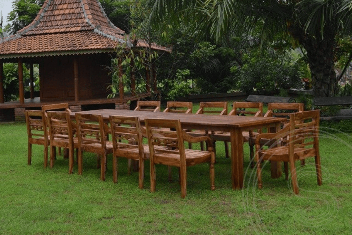 Teak Gartentisch 400x100cm + 12 Bahnhofstühle